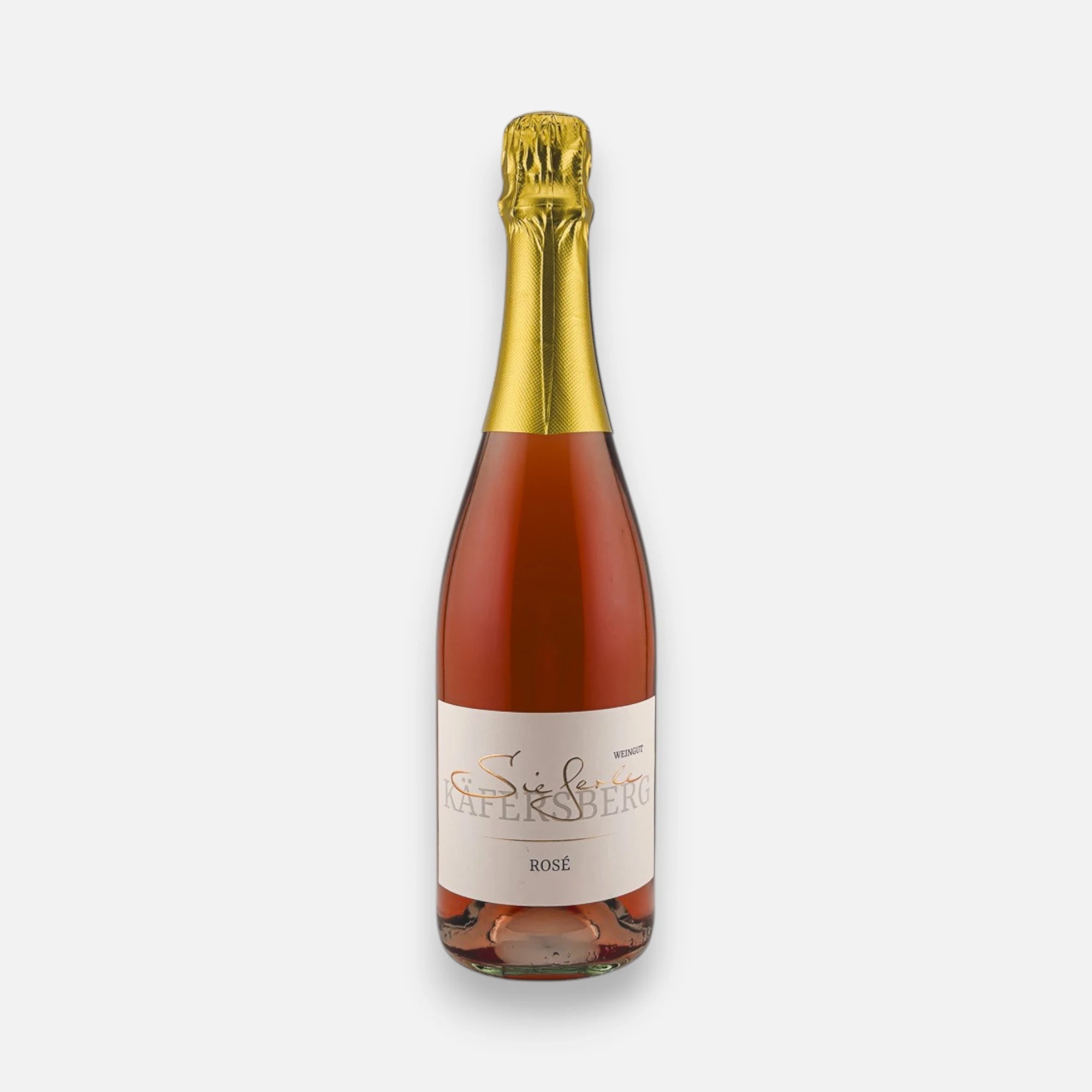 Weingut Sieferle Rosé Winzersekt in roséfarbener Sektflasche mit goldener Folienkapsel und hellem Etikett vor neutralem Hintergrund.